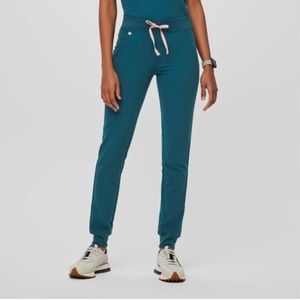 NWT Figs Zamora Jogger Scrub Pants - XS Petite / Pacific Blue